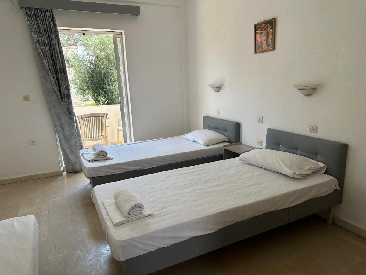 Full House Kavos Ξενοδοχείο Εξωτερικό φωτογραφία