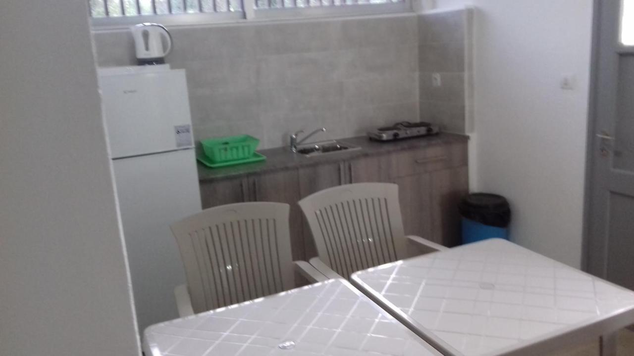 Full House Kavos Ξενοδοχείο Εξωτερικό φωτογραφία